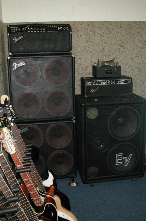 Ev 2x15 2 Way Bass Cabinet With Midrange Speaker In Los Angeles